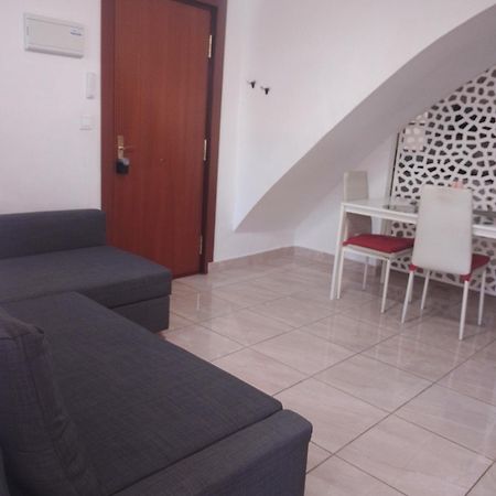 Apartamento Serrano Con Terraza Malaga Exterior photo
