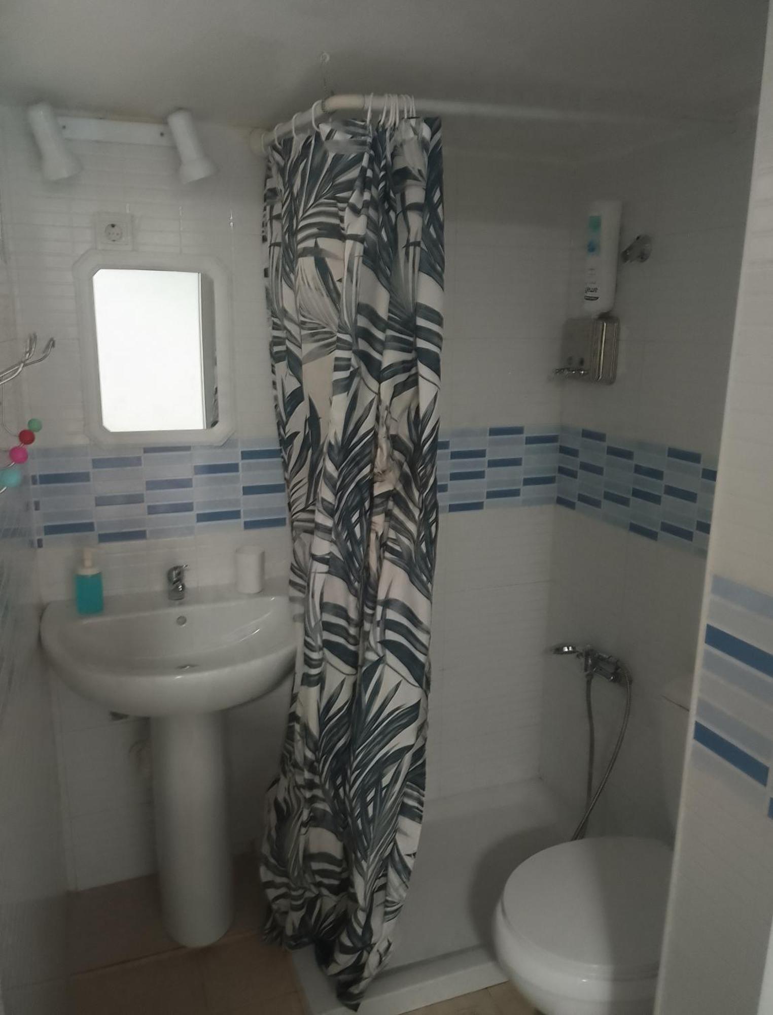 Apartamento Serrano Con Terraza Malaga Exterior photo